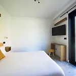 Vandrerhjem Moana Eco Surf House *