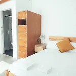 Moana Eco Surf House Hostel *