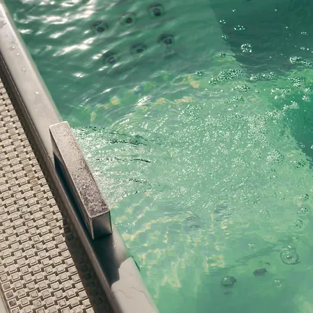 Moana Eco Surf House * Sopelana