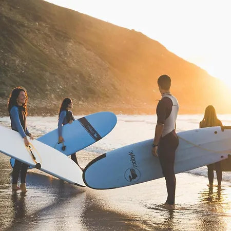 Moana Eco Surf House * Sopelana