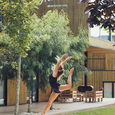 Hostel Moana Eco Surf House *