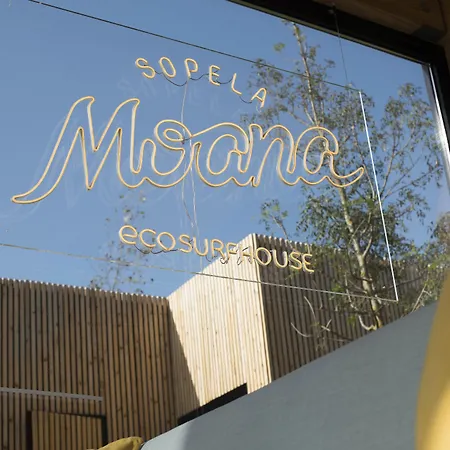 Moana Eco Surf House Hostel Sopelana