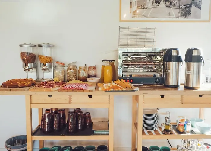 Moana Eco Surf House *