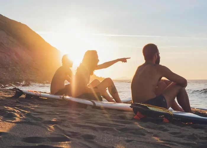 Moana Eco Surf House *