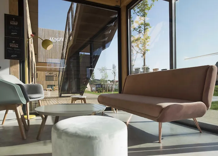 Moana Eco Surf House * Sopelana